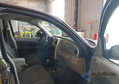 2010 Chrysler Pt Cruiser Classic from USA, damaged, VIN 3A4GY5F96AT218310